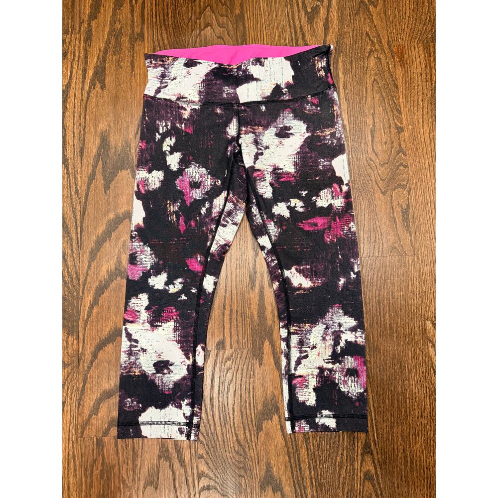 Lululemon Wunder Under Crop III - sz 10